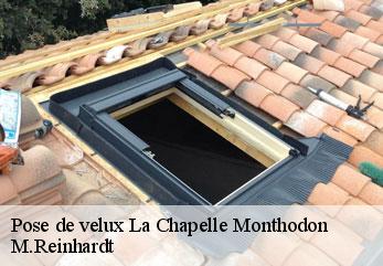 Pose de velux la-chapelle-monthodon-02330 M.Reinhardt